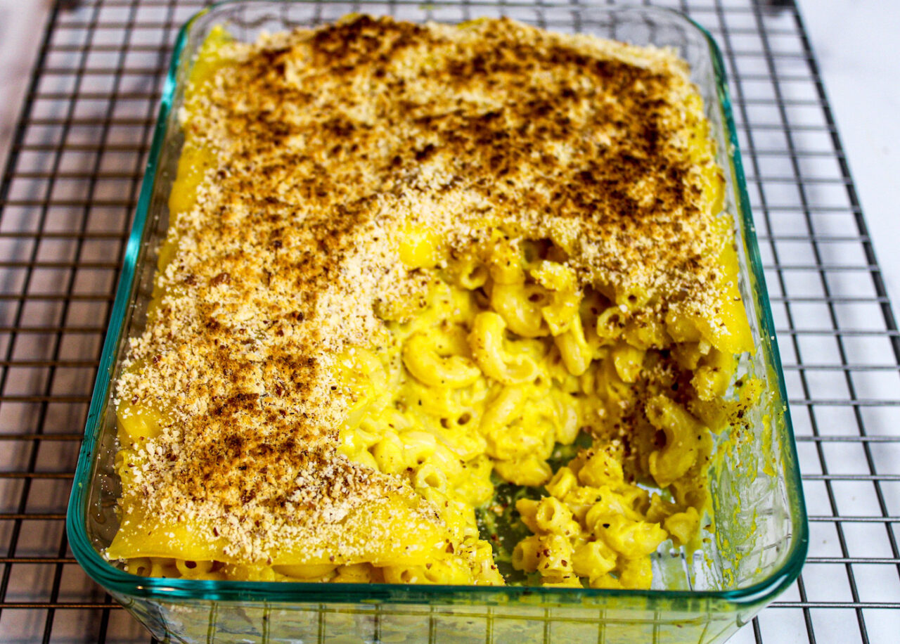 WHITE BEAN MAC & CHEESE CASSEROLE VegMichigan